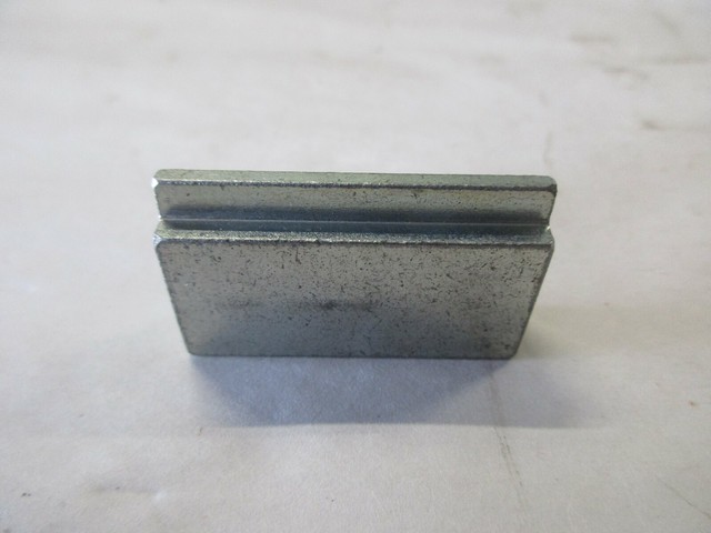 Ford 303 393