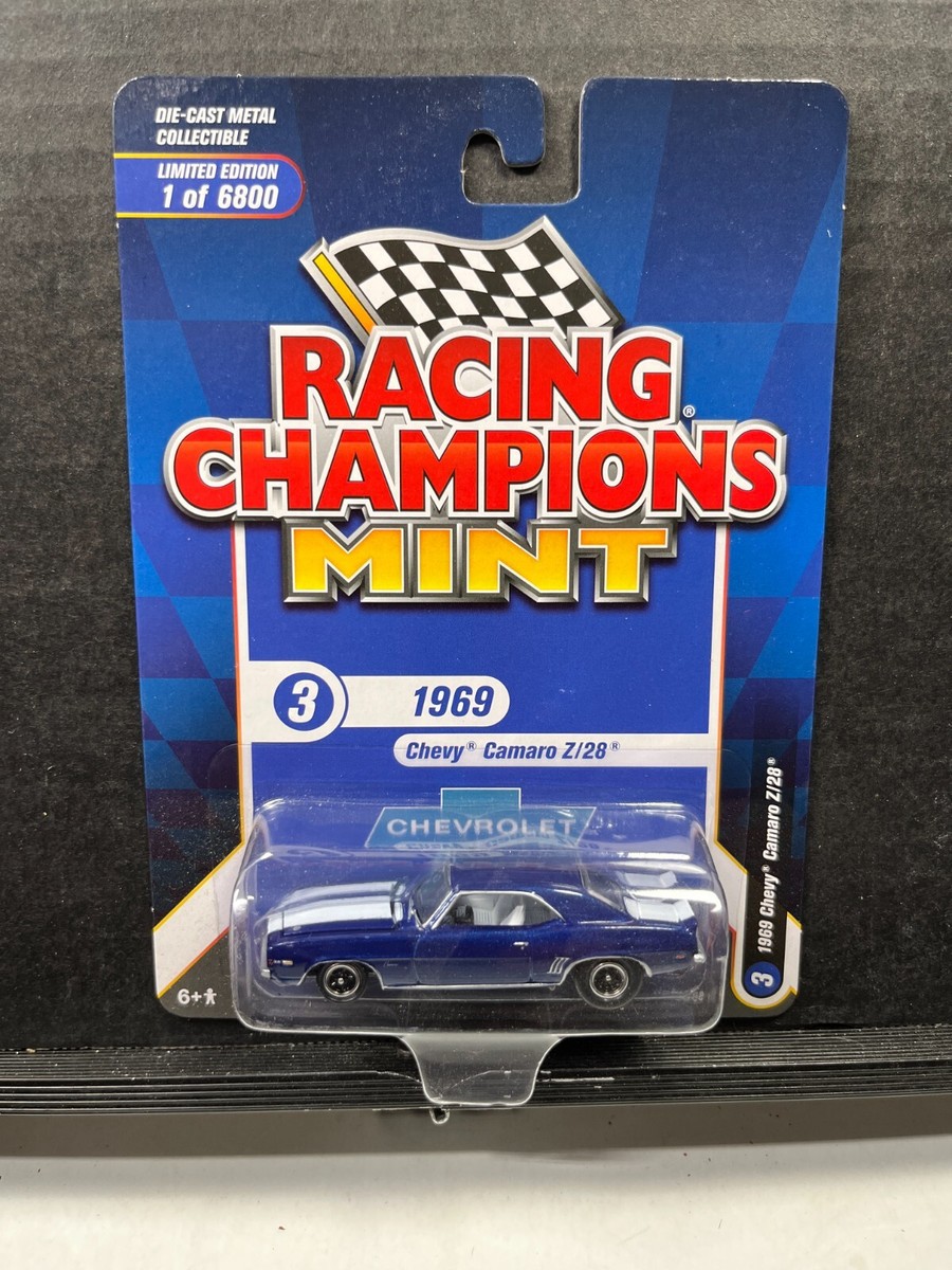 1/64 RACING CHAMPIONS MINT 1969 CHEVY CAMARO Z/28 #3 BLUE W/WHITE
