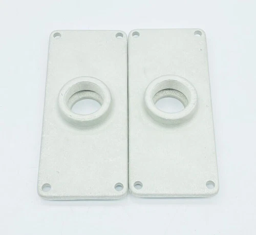 LOT OF 2 CROUSE-HINDS RSP4SA CONDUIT HUB PLATE 8"X4" 1-HUB 1-1/4" TRADE SIZE