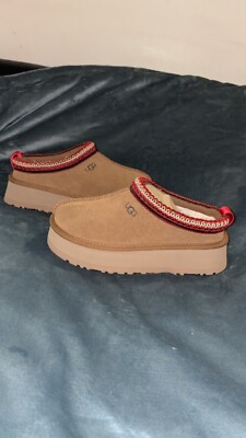 UGG NEW authentic Tazz Chestnut Slippers Woman s size 6