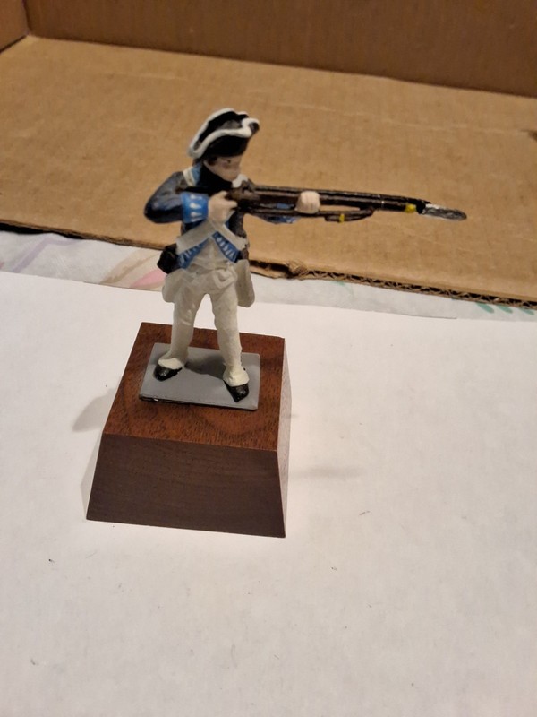 Vintage American Revolutionary War Continental Rifleman 1970s On Wooden Base