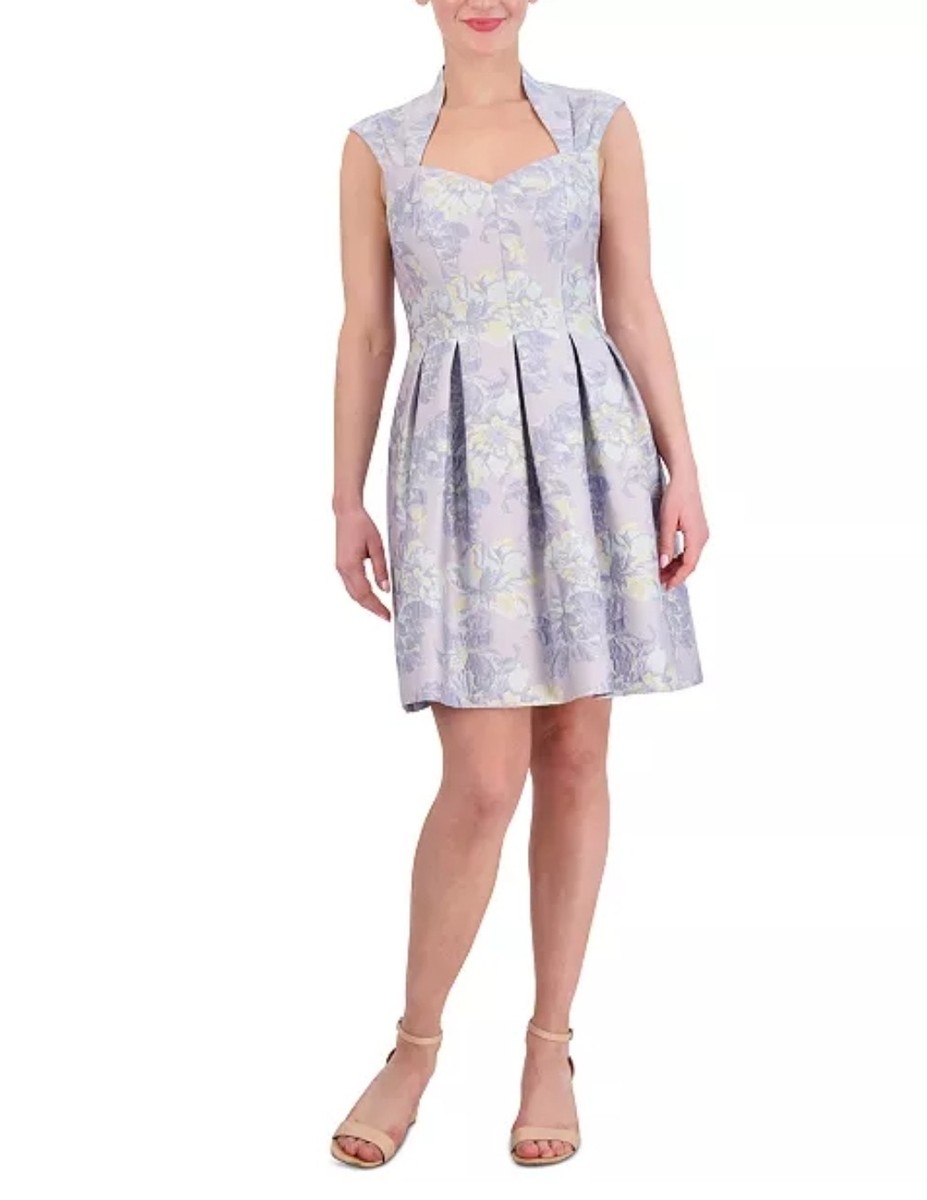 green emerald velvet dress Vince Camuto Plum Floral Print Fit-and-Flare Dress – SilkRoll
