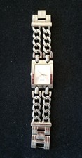 Наручные часы Guess Silver Tone Watch