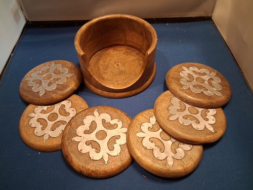 THE GERSON COMPANY GG COLLECTION MANGO WOOD WITH INLAID METAL COASTER SET