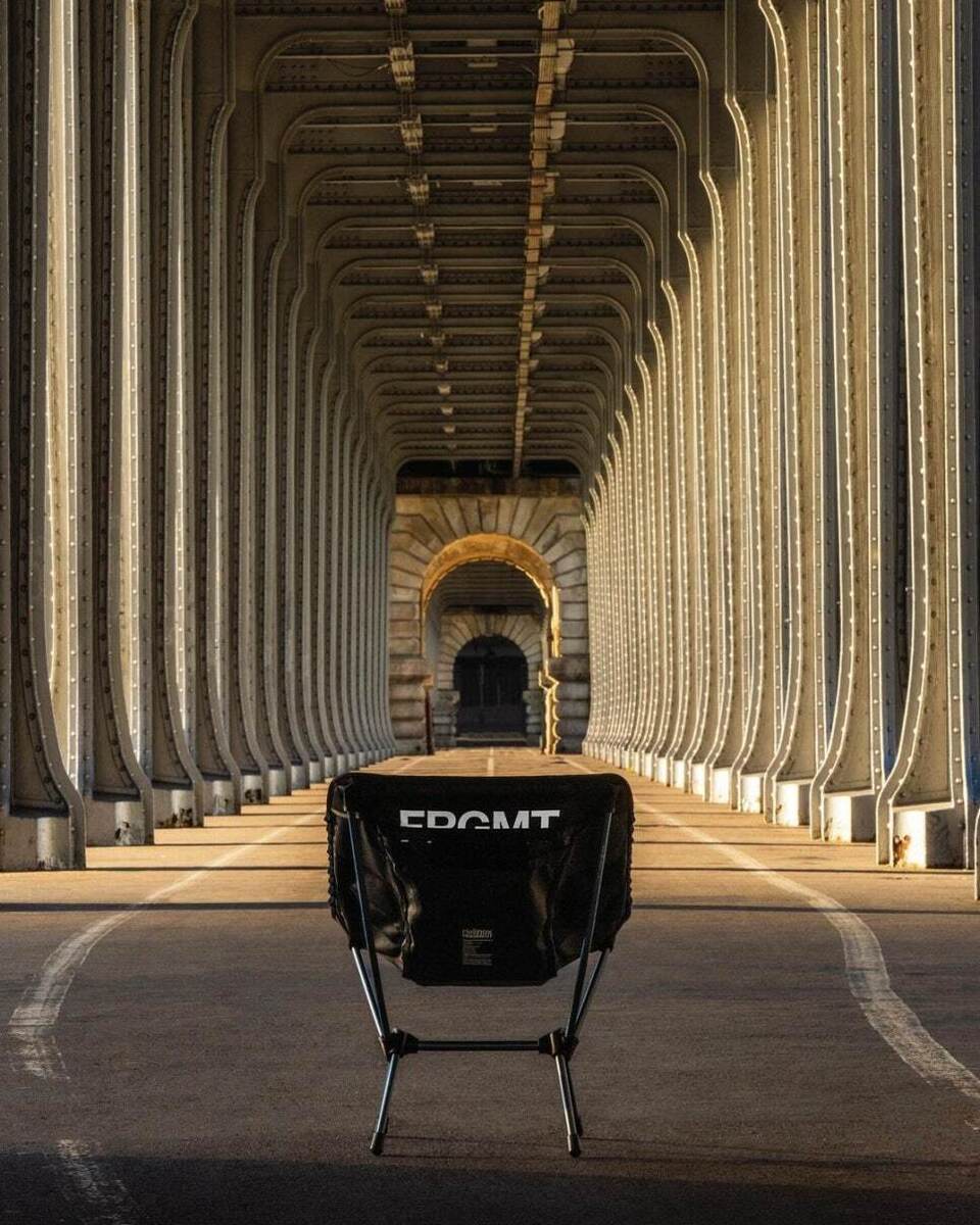 Helinox Fragment Design Tactical Chair One / Sunset Chair Helinox Fragment Design Tactical Chair One / Sunset Chair