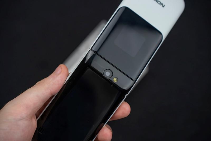 Nokia 2720 Flip (2019) 4G Dual SIM KaiOS 4G LTE Unlocked
