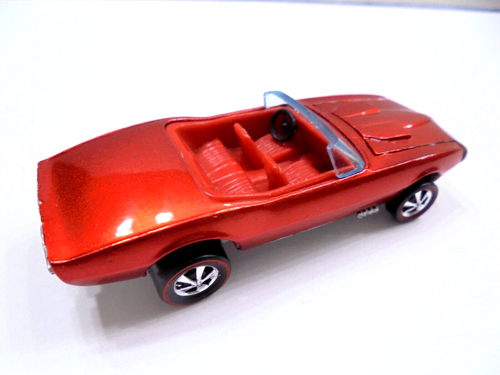 Hot Wheels 1967 Custom Mustang, Couleur Red Spectraflame, Intérieur D'origine, Fabriquée à Hong Kong