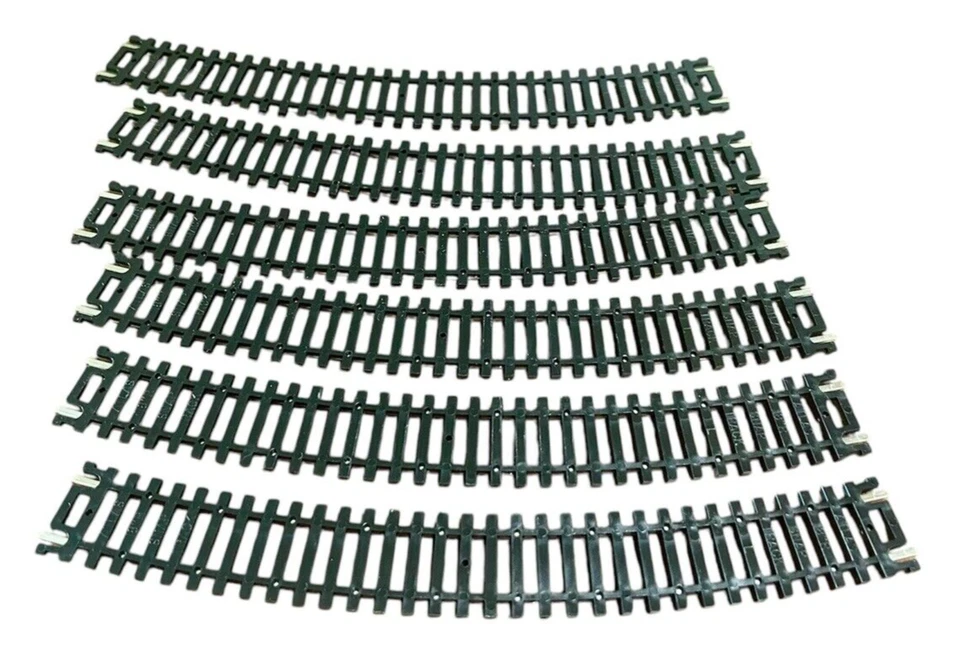 HO #833 Atlas Nickel Silver 18" Radius Curve 6-Pack Black Code 100 6 Sections - Image 3 of 4