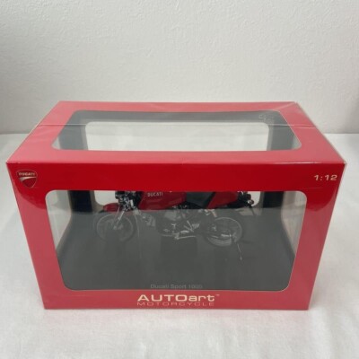 Finished product AUTOart 1/12 Ducati Sport 1000 Red from Japan