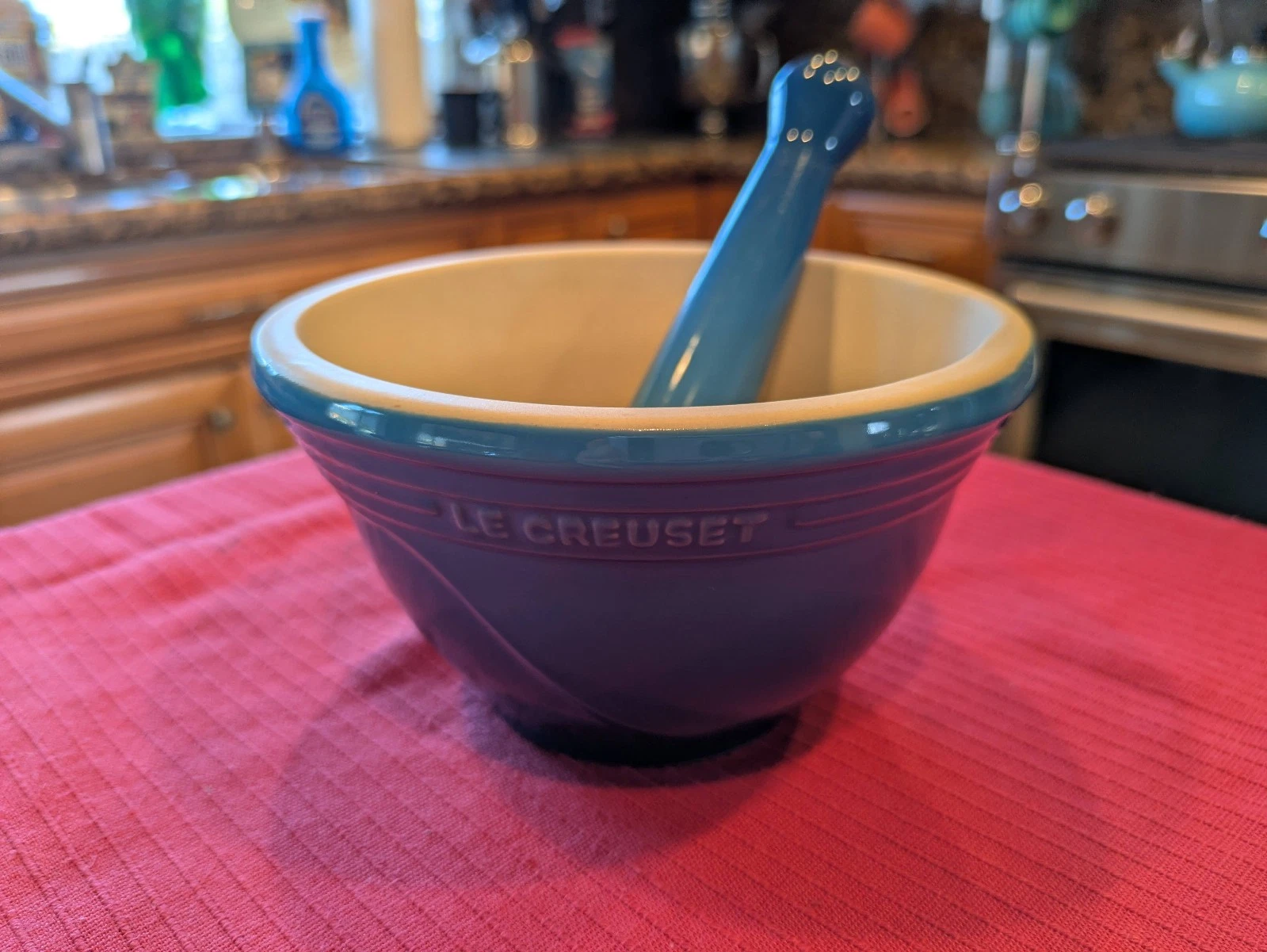 "NWOS" LE CREUSET MORTAR & PESTLE 10 OZ "TURQUOISE / BLUE" STONEWARE "GREAT"