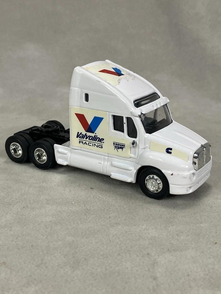 赛车冠军 KENWORTH TRUCK VALVOLINE EAGLE ONE & Matt Kenseth 运输 — 第 3/4 张图片