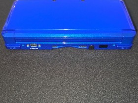 Mint Condition Nintendo 3DS Console w/ Charger, SD, Accessories