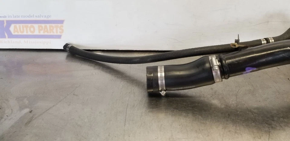 93 GMC TYPHOON FUEL FILLER NECK PIPE - Image 2 of 4