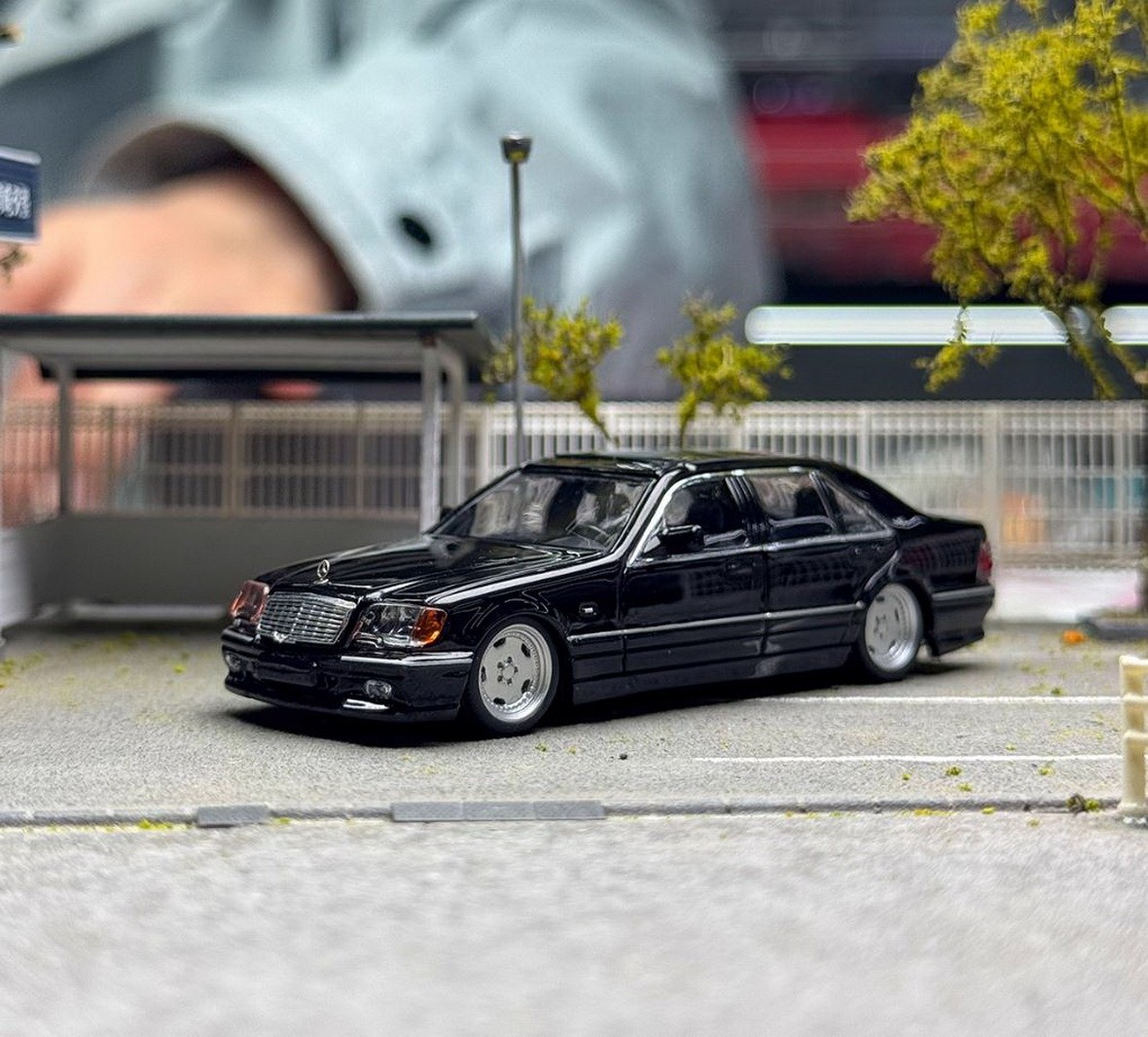 SW 1/64 Scale Mercedes-Benz S600 W140 Black Diecast Car Model Toy