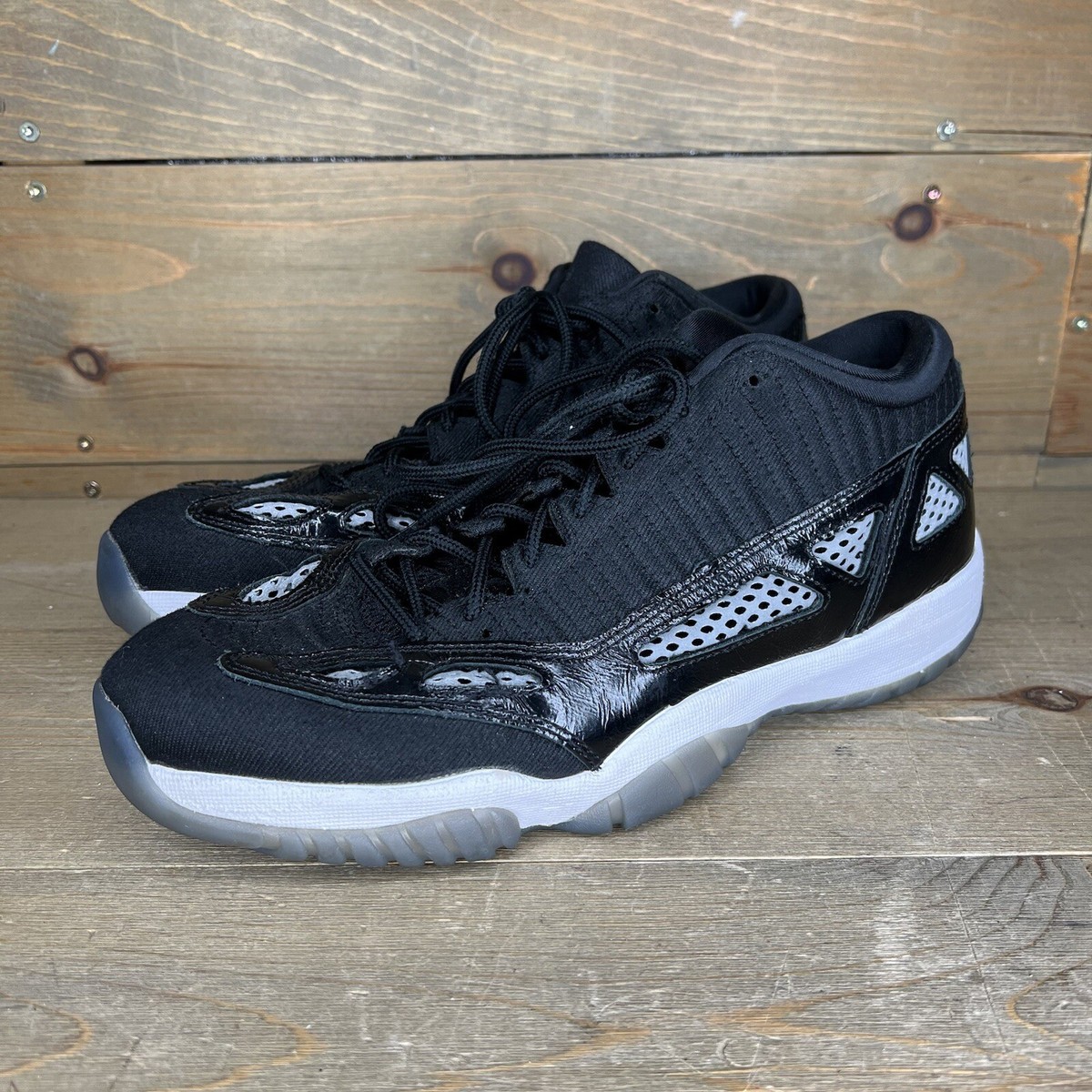 即発★定番! 大人気!★NIKE★AIR JORDAN 11 LOW IE★919712 001 Nike Air Jordan 11 Retro Low IE CRAFT Black White 919712-001
