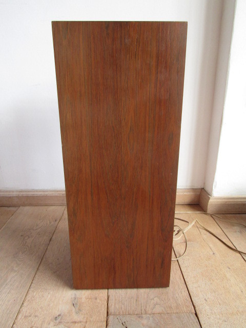 Picture 2 of 6
