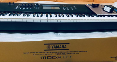 Yamaha MODX8+ 88 GHS-Weighted Key workstation synthesizer Brand - Afbeelding 1 van 8