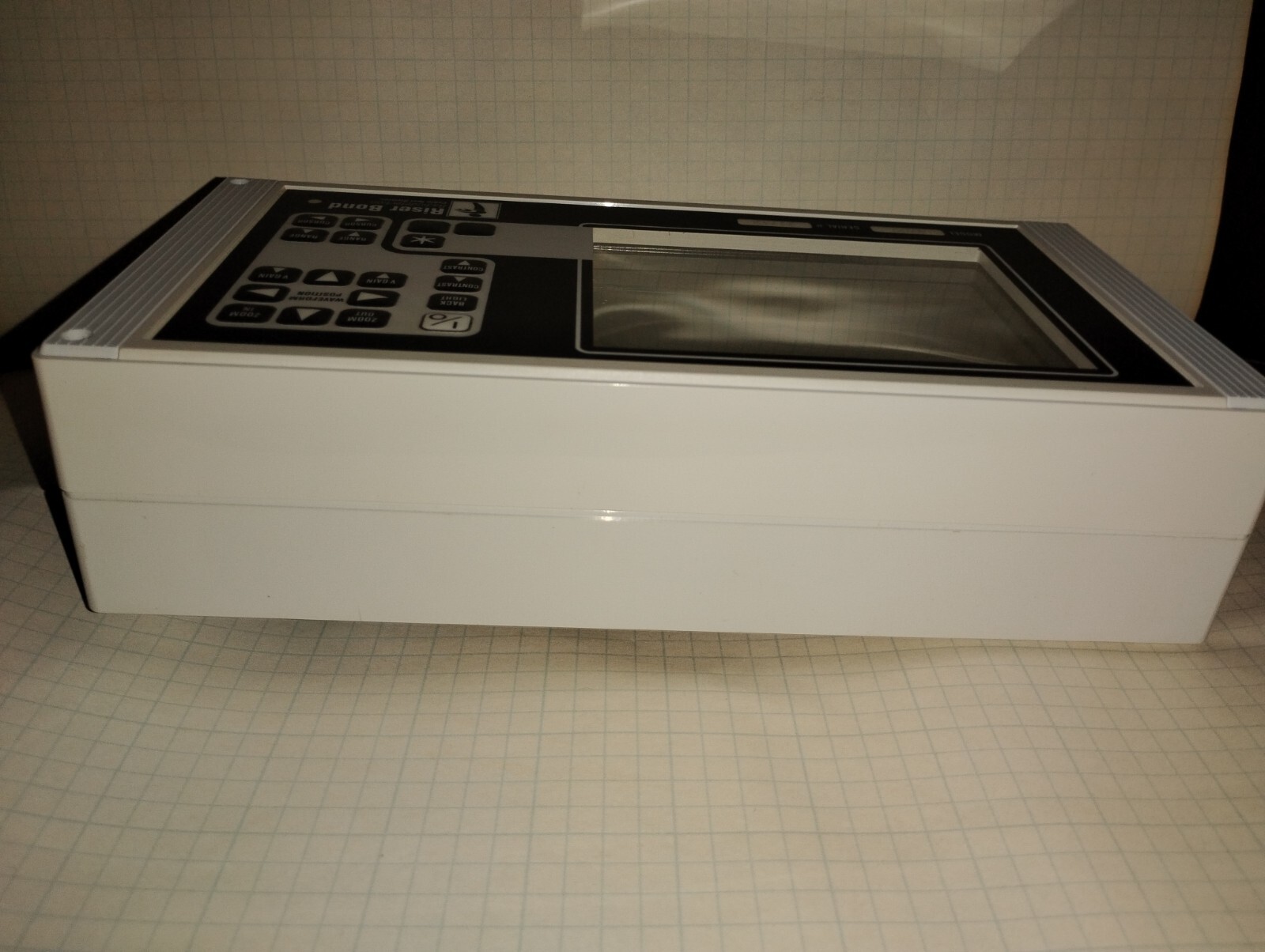 Riser Bond 3200 With Case