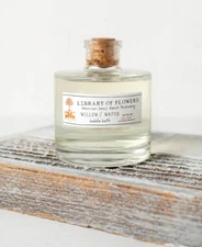 Margot Elena - Library of Flowers - Willow & Water Bubble Bath - 6.76oz/200ml