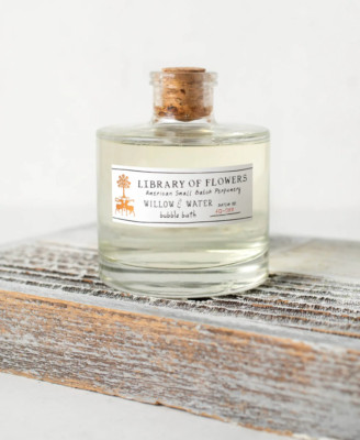 Margot Elena - Library of Flowers - Willow & Water Bubble Bath - 6.76oz/200ml