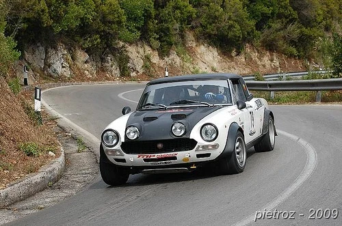 AMORTIGUADORES KYB Y RESORTES DE BAJADA VOGTLAND 68 - 84 FIAT 124 2000 SPIDER PININFARINA Foto 3 de 4