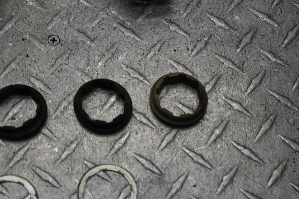 Honda XL100 1974 cubiertas delanteras izquierda derecha Foto 4 de 4