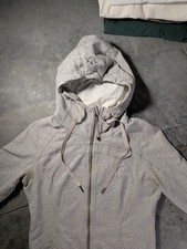 Lululemon Men's Athletics Scuba Gray Full-Zip Hoodie Size 8 / M