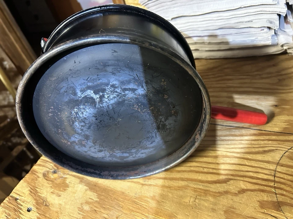 Popper palomitas vintage E-Z con mango rojo y agitador. Foto 3 de 4