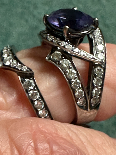 Stephen Webster 18ct ‘blackened’ white gold, diamond + amethyst 'thorn' rings. - Picture 4 of 11
