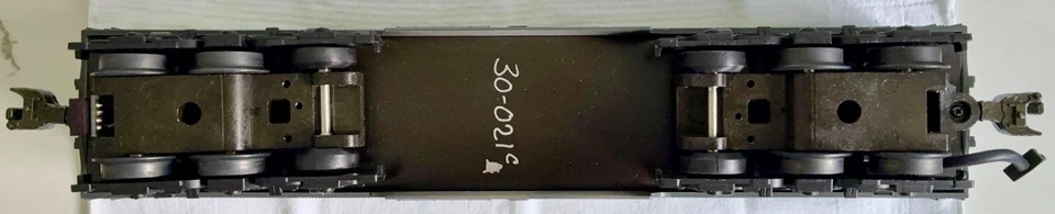 MTH Rail King O New York Central (NYC) Alco PA B Unit (Non-Power) - Image 4 of 4