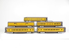 MTH MT-6001 Union Pacific Painted Aluminum Pa...