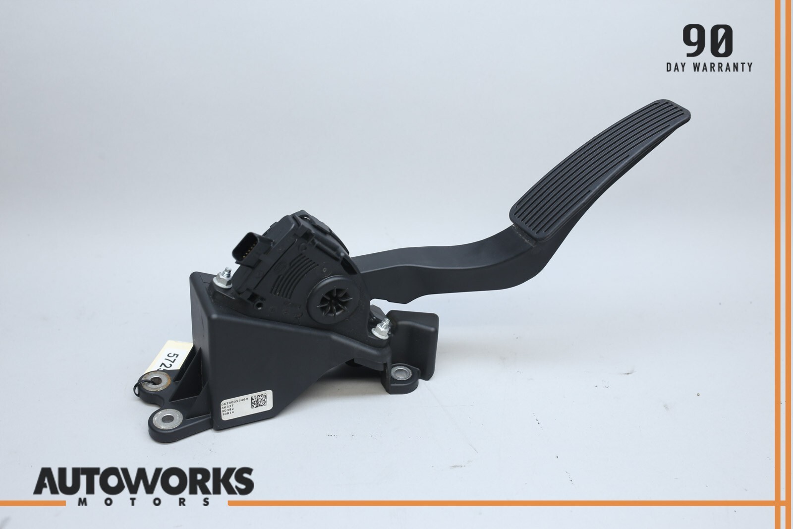 14-19 Maserati Ghibli M157 Speed Acceleration Pedal w/ Pad 06700053460 OEM