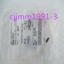1PC IFM sensor OGE100