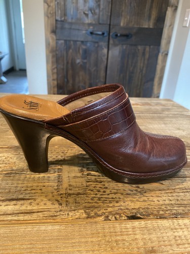 sofft leather mules