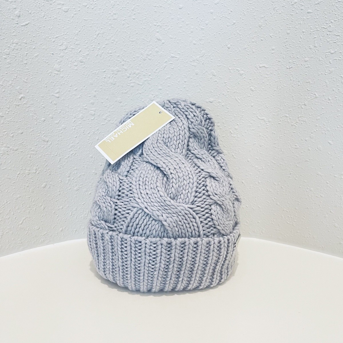 Michael Kors Womans Cable Knit Grey Winter Beanie Hat Michael Kors Women`s Cable Knit Teddy Fleece | Mercari main image 2