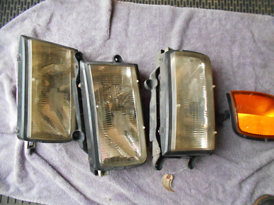 Lot Of 3 Headlight Assemblies 98-99 Isuzu Rodeo Amigo Honda Passport 1998-1999