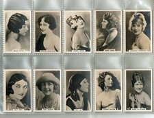 BEAUTIES  '   2ND SERIES   ISSUED BY   B.A.T     IN 1925,,.  V.G. PLUS     RARE