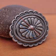 48 38MM 10X OVAL HEAVEY WESTERN TRIBAL FLOWER CARVED SADDLES CONCHOS SCREW BACK