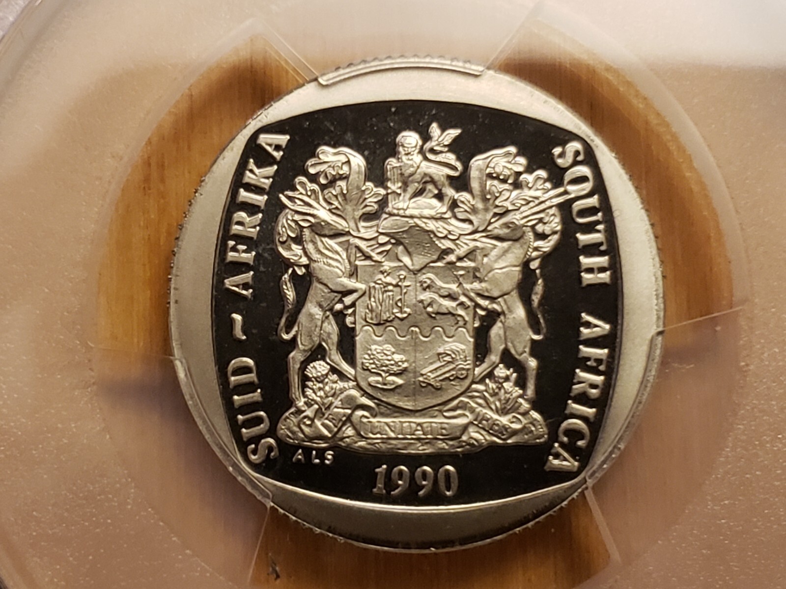 Picture 3 of 4