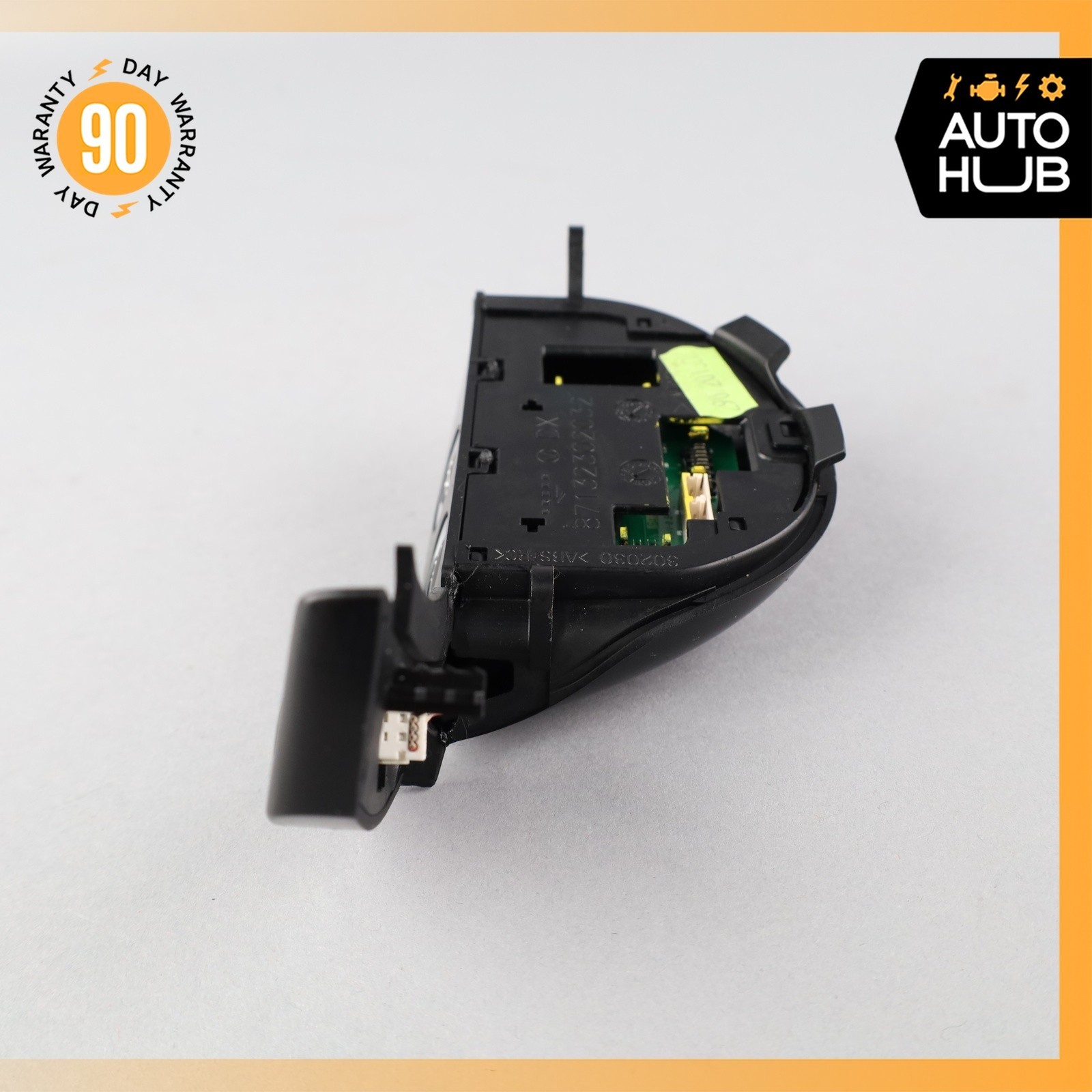 04-19 Maserati GranTurismo M145 Right Side Steering Wheel Button Switch OEM 45k