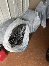2026 23 inch OEM Range Rover Land Rover Wheel Set (Only)