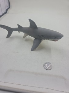 Safari Ltd Wild Safari GREAT WHITE SHARK Marine Animal 1996 figure 6.5" Solid