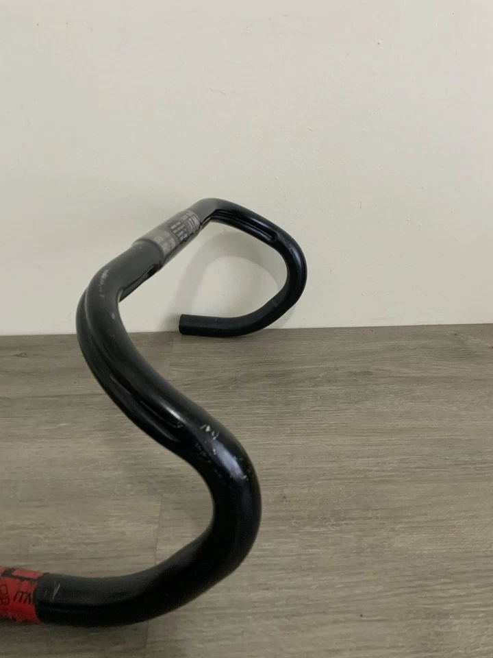 ITM PRO-260 BARRAS DE CAÍDA 40 CM C A C 260 GRAMOS NEGRO RANURADO ANATÓMICO Foto 2 de 4