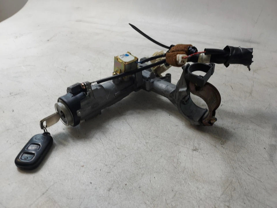 97-06 TOYOTA CAMRY INTERRUPTOR DE ENCENDIDO CILINDRO DE BLOQUEO CON LLAVE 89783-AA020 Foto 2 de 4