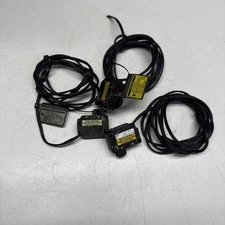 (LOT OF 3) KEYENCE LV-H32 PHOTOELECTRIC LASER SENSOR HEAD