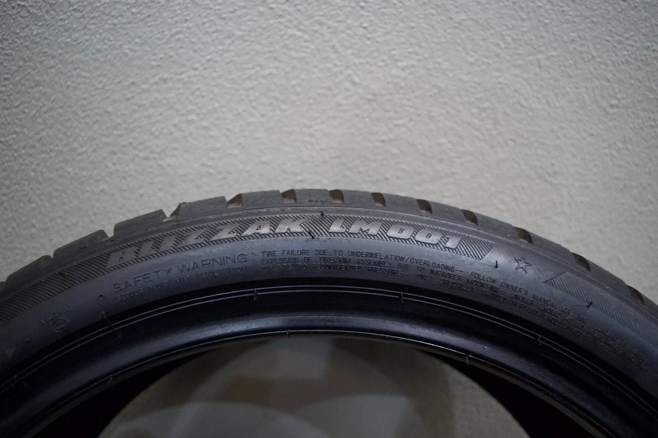 4x Bridgestone Blizzak LM001 RFT * 225 40 R18 92V M+S Winterreifen Winter DEMO - Bild 4 von 4