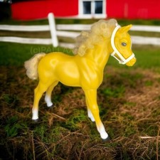 BARBIE 7073 DREAM HORSE DIXIE BABY PALOMINO / MATTEL 1983