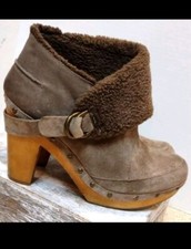 Nine West Booties Retro Platform Y2K Tan Suede Leather Chunky Size 9. A8