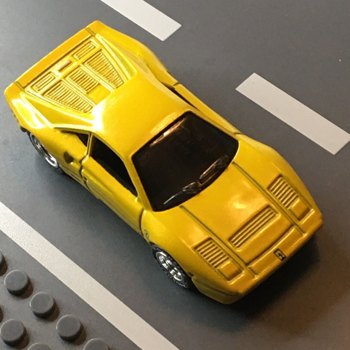 Hot Wheels Ferrari GTO Yellow CUSTOM Super Real Riders Wheel Swap