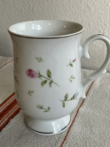 VTG 1970 Sheffield China Fine China Japan Rambling Rose Coffee Tea Mug Cup 4.75"